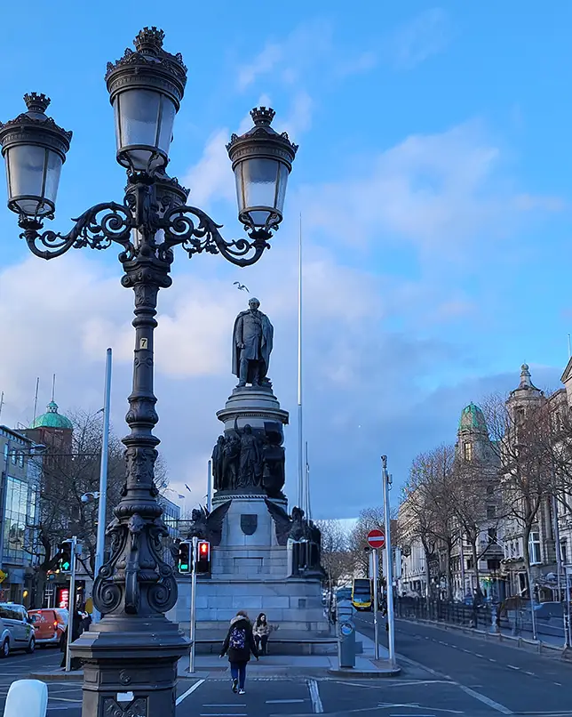 Lamps, O'Connell and Street vista